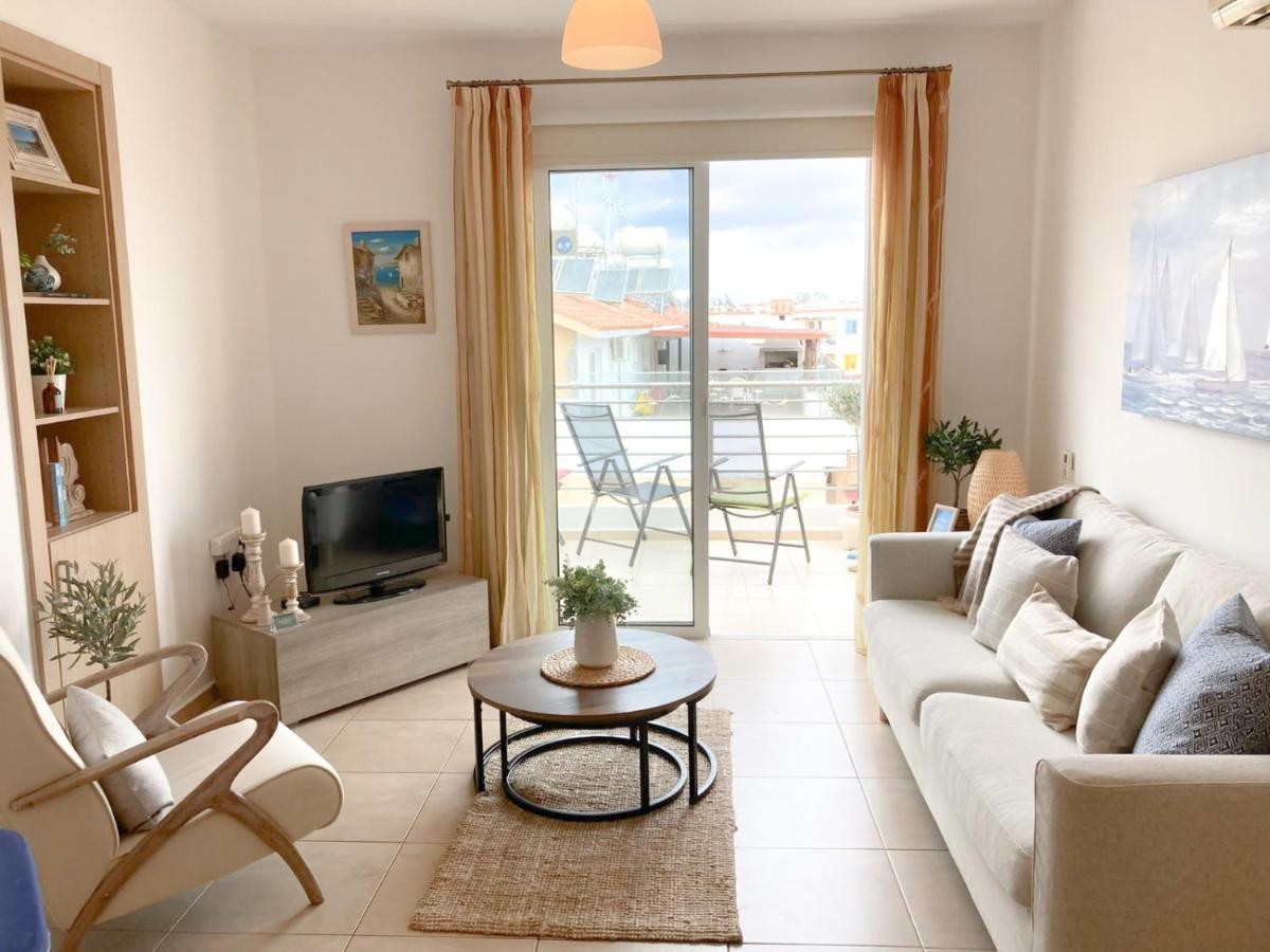 Apartment Helena Paralimni Exteriér fotografie