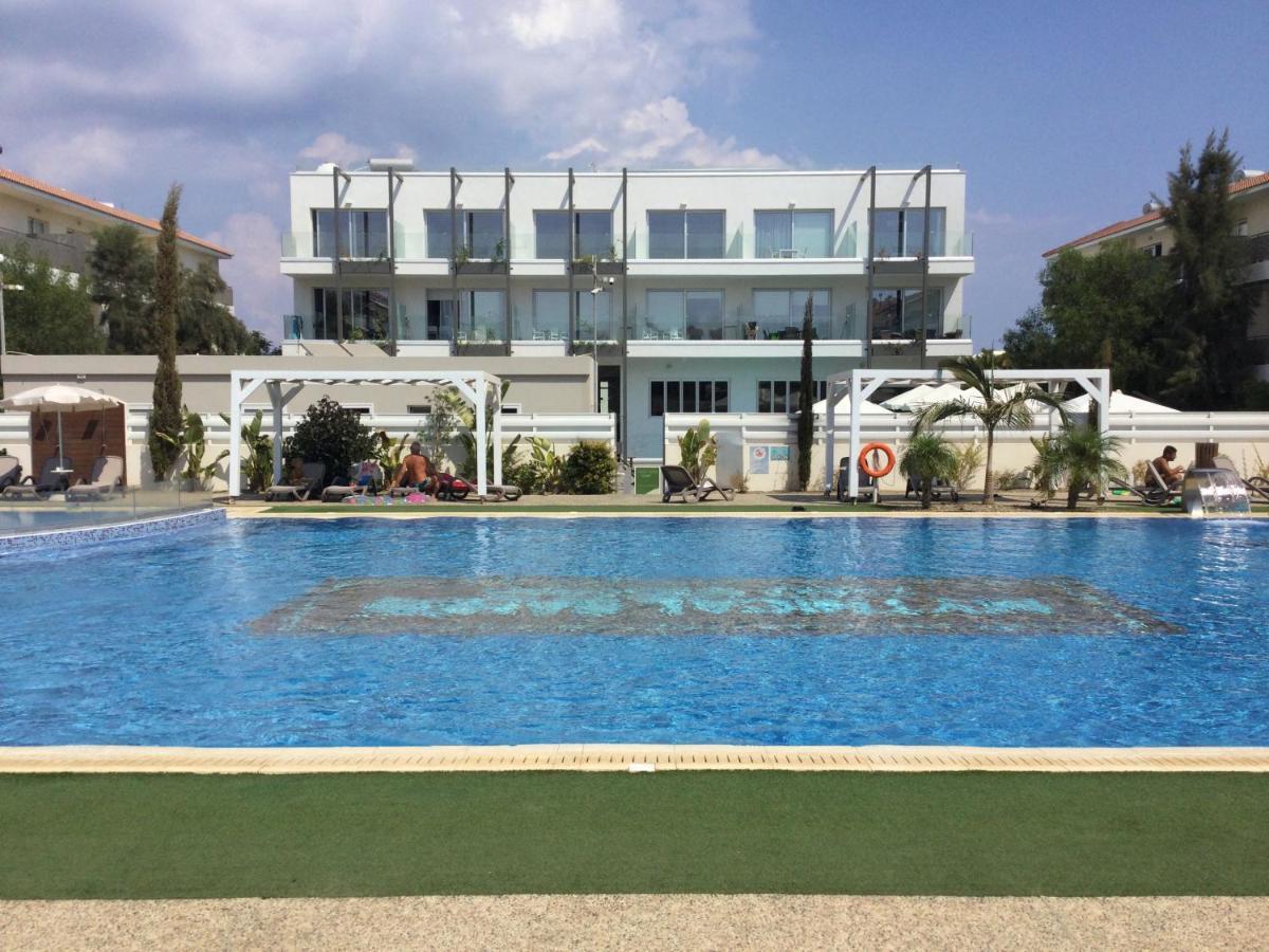 Apartment Helena Paralimni Exteriér fotografie