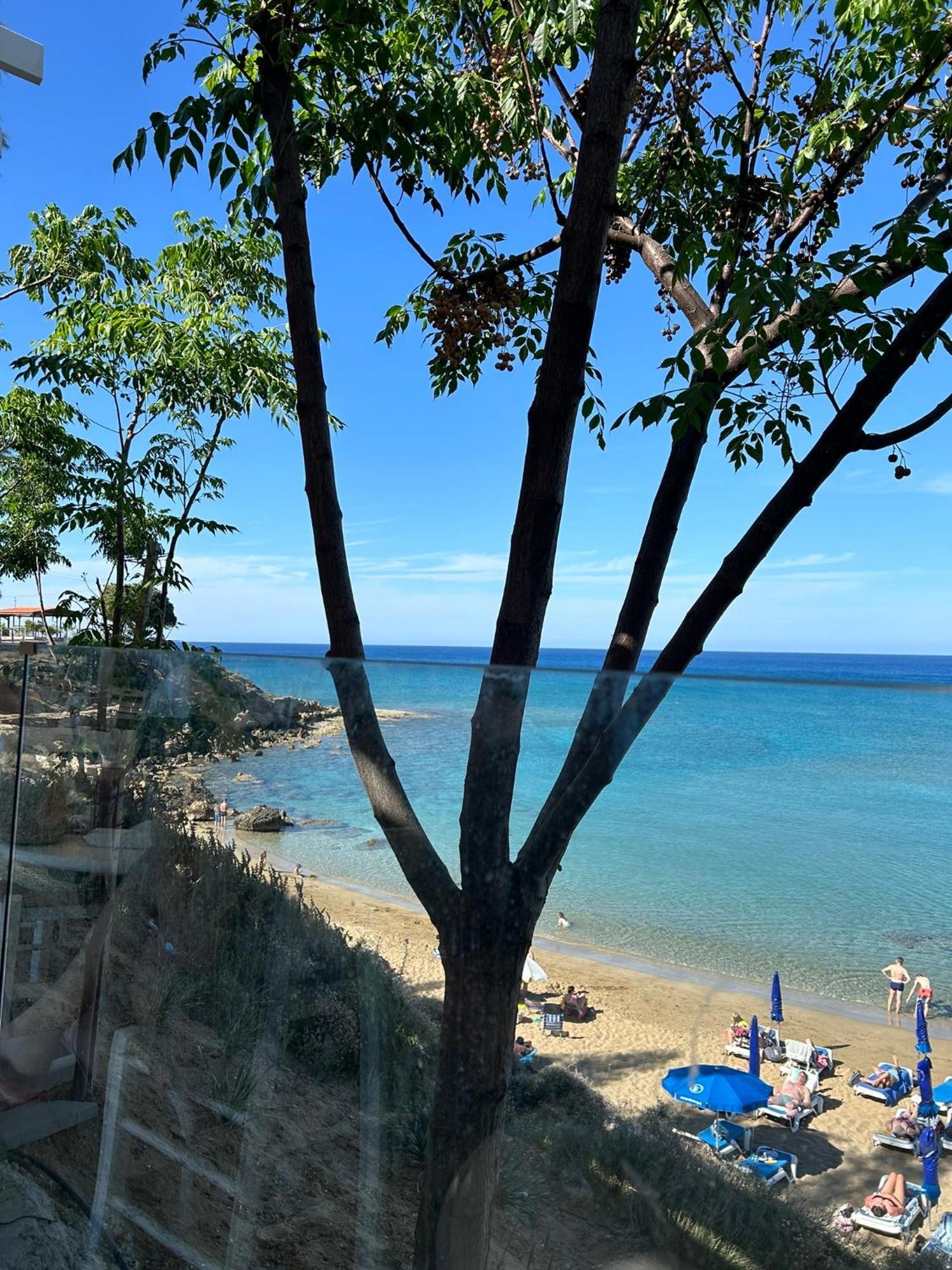 Apartment Helena Paralimni Exteriér fotografie