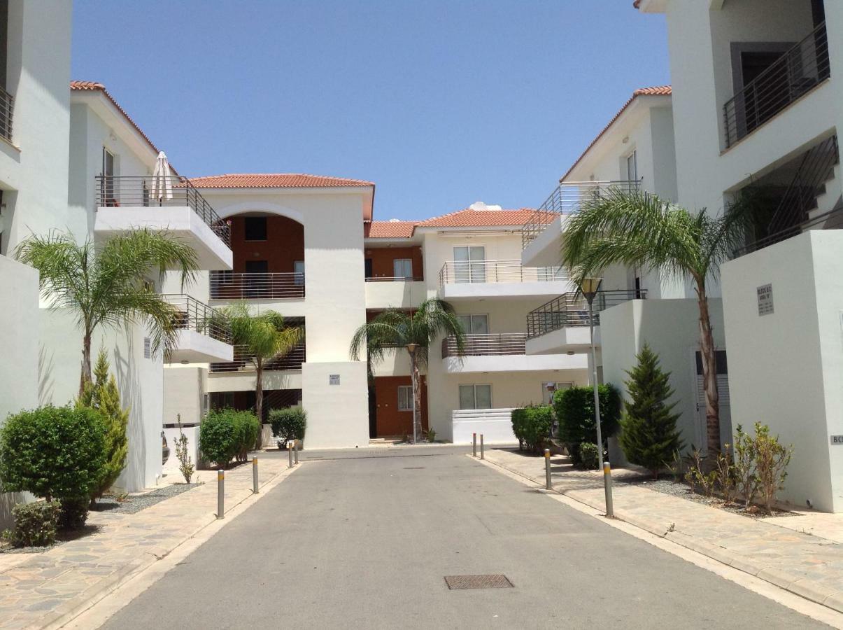Apartment Helena Paralimni Exteriér fotografie