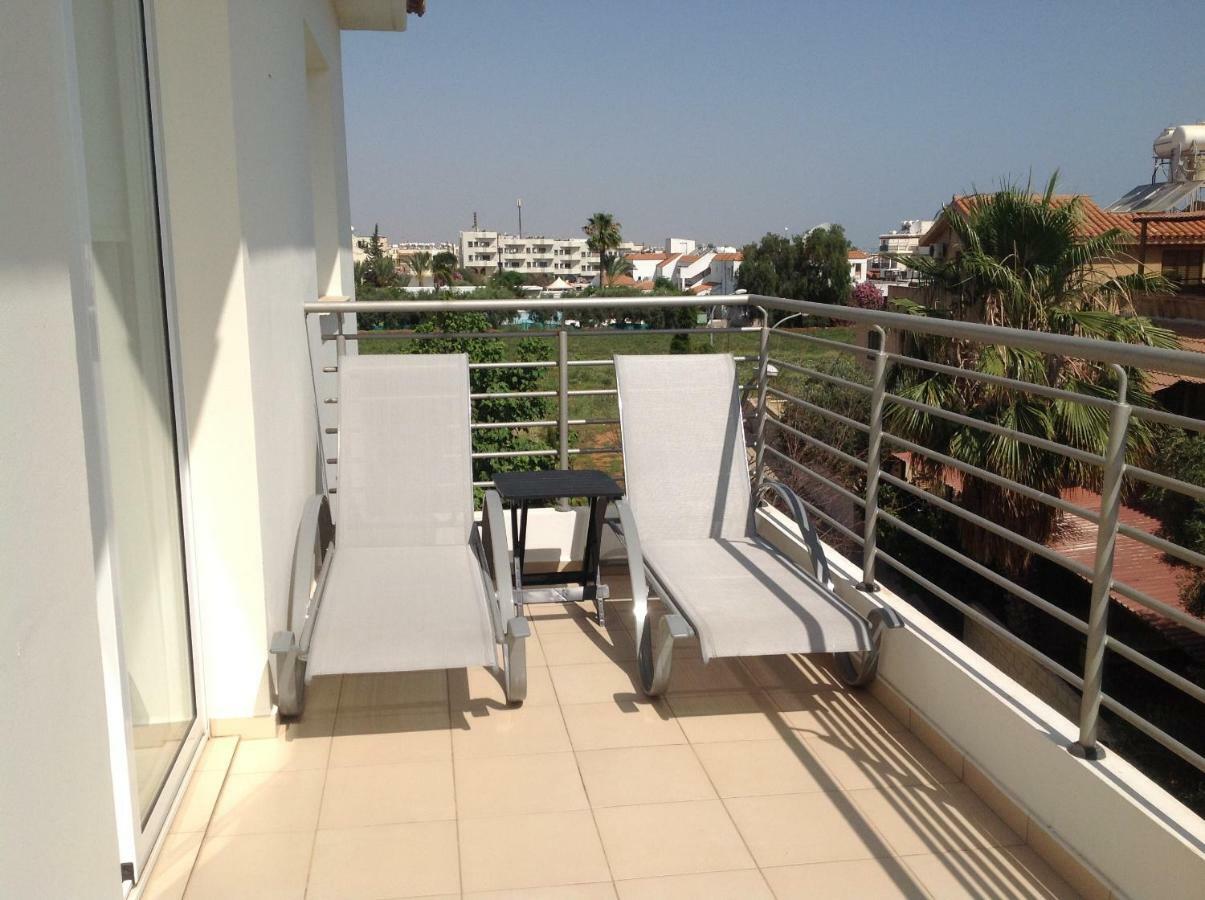 Apartment Helena Paralimni Exteriér fotografie